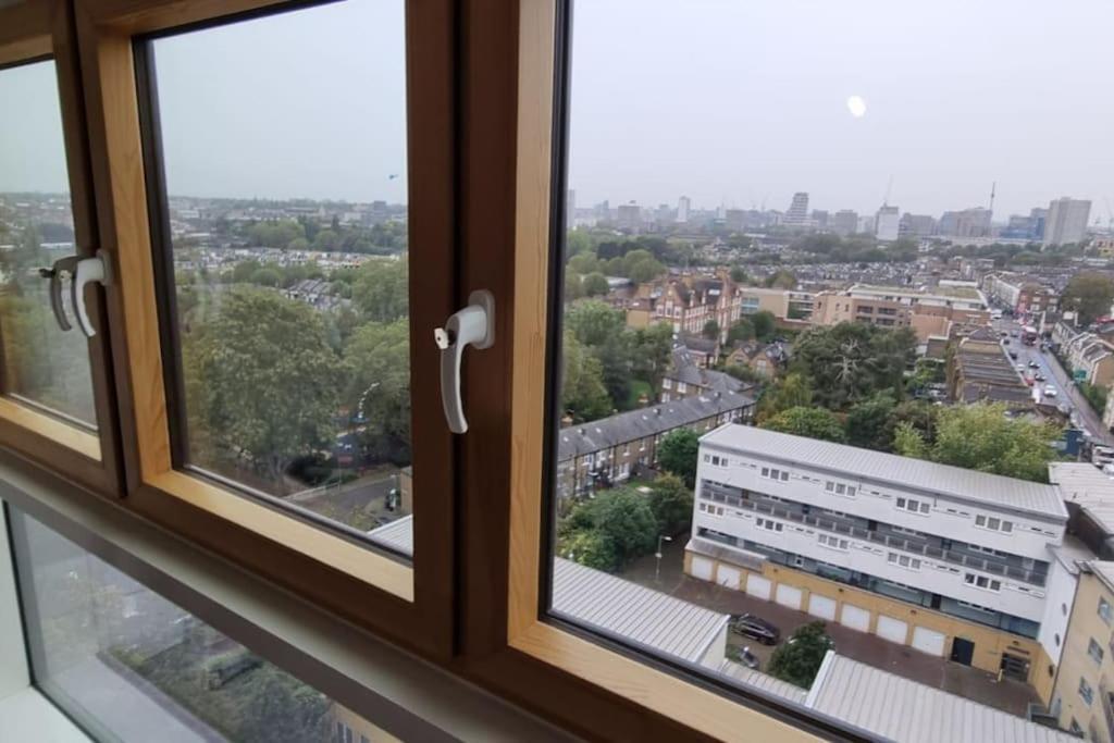 Gottersea 1 Bedroom Flat In Battersea 70 Mq London Exteriör bild